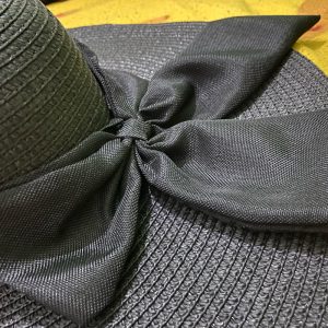 کلاه حصیری زنانه مدل ساحلی پاپیون دار