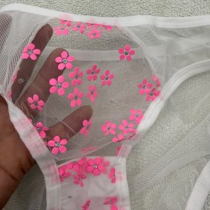 ست شورت و سوتین زنانه مدل گیپور شکوفه